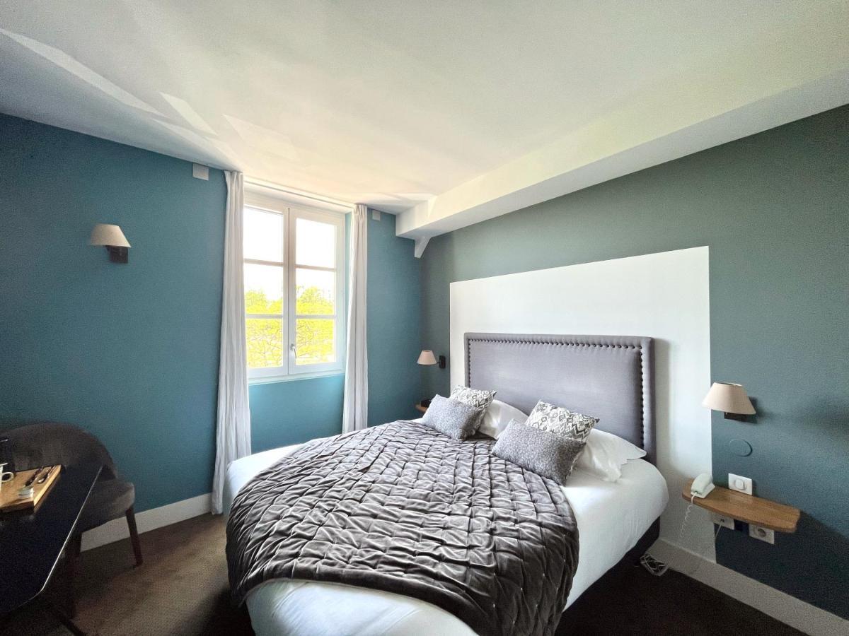 Hotel Des Basses Pyrenees - באיון מראה חיצוני תמונה