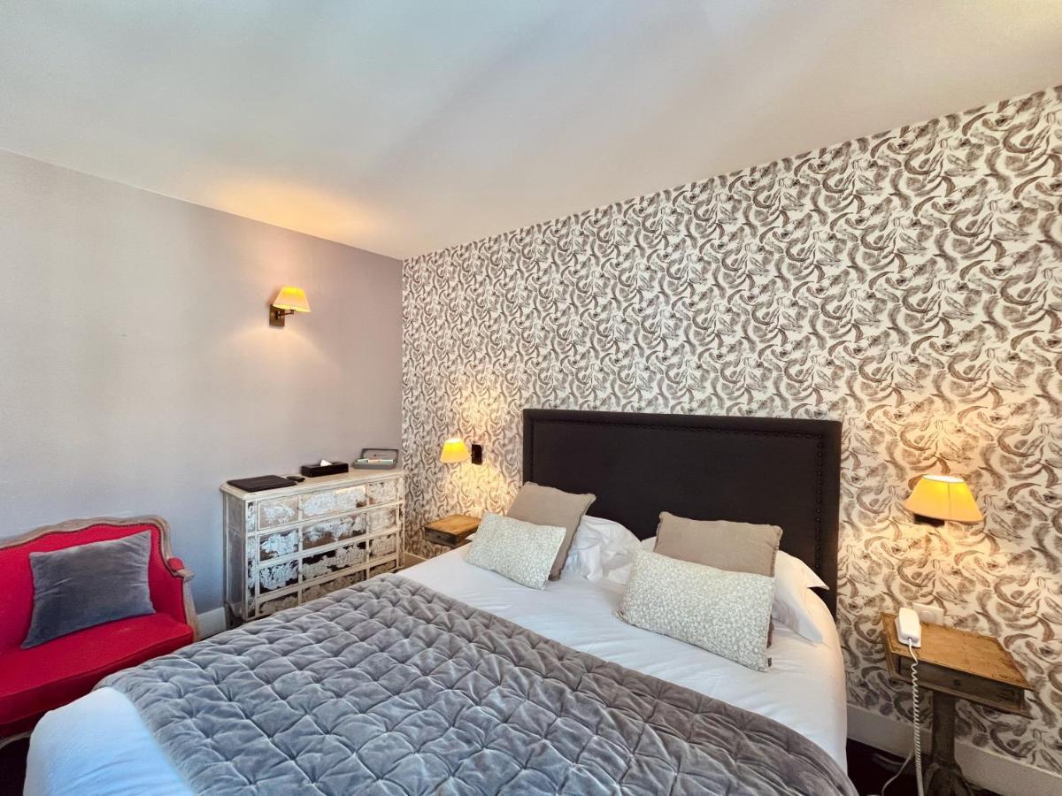 Hotel Des Basses Pyrenees - באיון מראה חיצוני תמונה