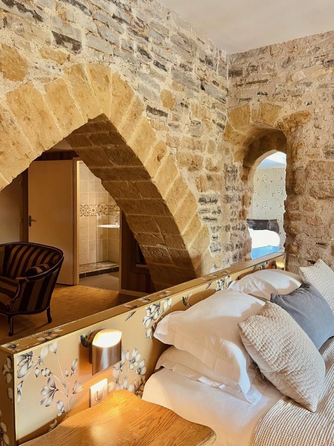 Hotel Des Basses Pyrenees - באיון מראה חיצוני תמונה